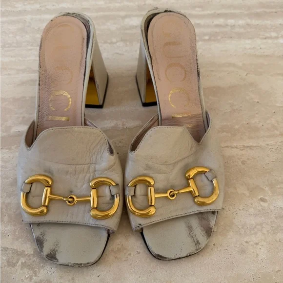 Classic GUCCI horsebit Tan and Gold Women's Mules - Picture 2 of 6